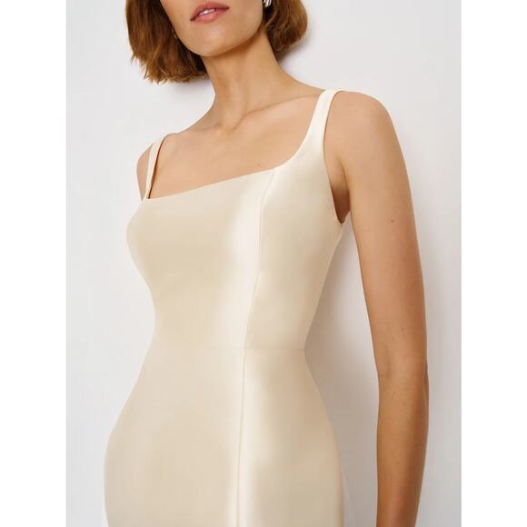 Reformation Avon Dress Butter - Picture 3 of 13